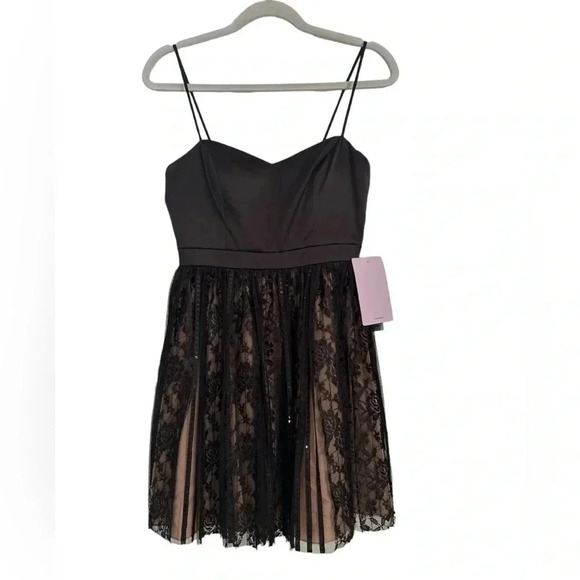 JS Collections Sateen Lace Sequins Black Cocktail Mini Dress - Picture 1 of 6